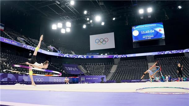 Varfolomeev bereitst sich auf ihren ersten Olympia-Wettkampf vor.