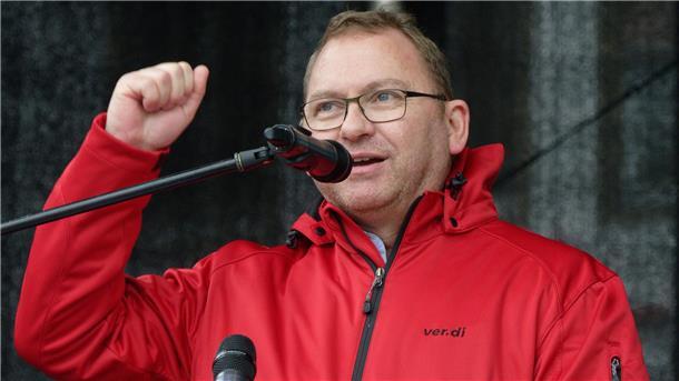 „Hilft nicht wirklich“: Verdi will Grundrente reformieren Verdi-Chef Frank Werneke fordert eine Reform der Grundrente.