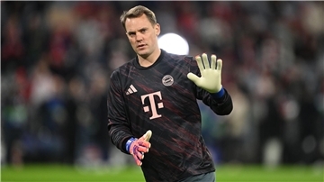Verlängert Manuel Neuer seinen Vertrag beim FC Bayern noch einmal?