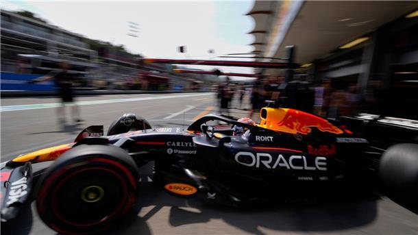 Norris-Bestzeit beim Baku-Auftakt - Piastri mit Problemen Verstappen lässt es eher verhalten angehen.