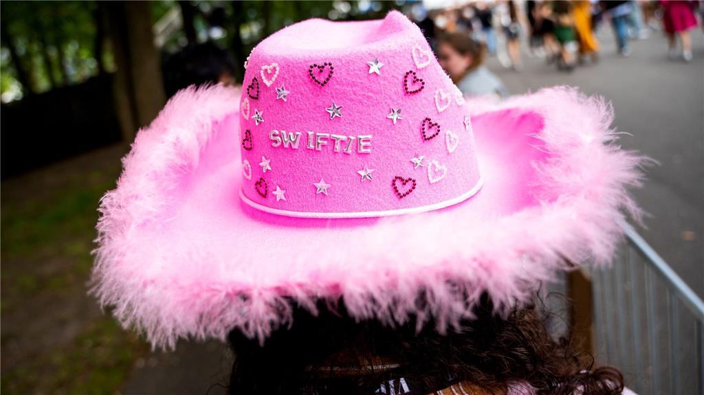 Viele Fans von Taylor Swift haben eine besondere Beziehung zu ihrem Star. (Archivbild)