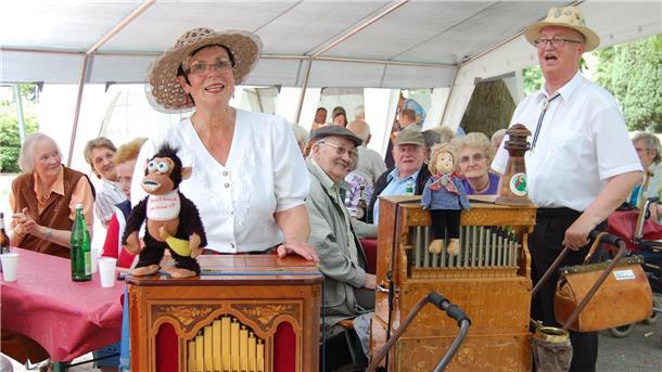 Viele fröhliche Feste haben die Senioren aus der Gemeinde Hagen in den vergangenen Jahren auf dem Mehrgenerationenplatz gefeiert.
