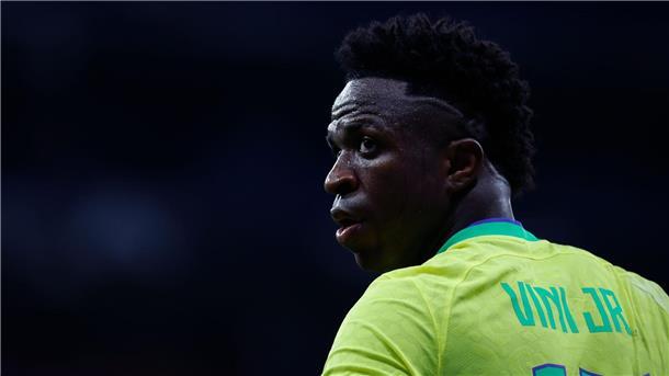Vinicius Júnior entschuldigt sich nach dem frühen Copa-Aus: „Ich habe daran versagt, mir zwei vermeidbare Gelbe Karten abzuholen.“