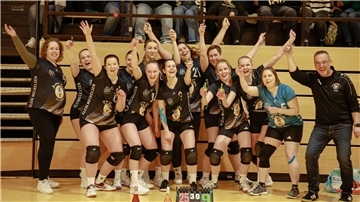 Volleyballmeisterschaft vorzeitig gesichert - das Team des TuS Klein Meckelsen dominiert die Saison in der Bezirksklasse.