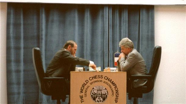 Schach-Legende Boris Spasski ist tot Von 1969 bis 1972 war Boris Spasski (r) Schach-Weltmeister.