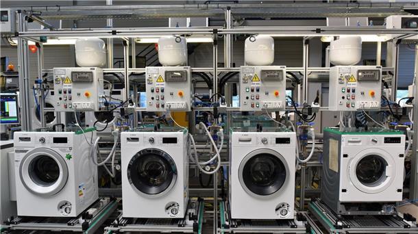 Von der Materialknappheit ist vor allem weiterhin die Elektrotechnik-Branche betroffen.