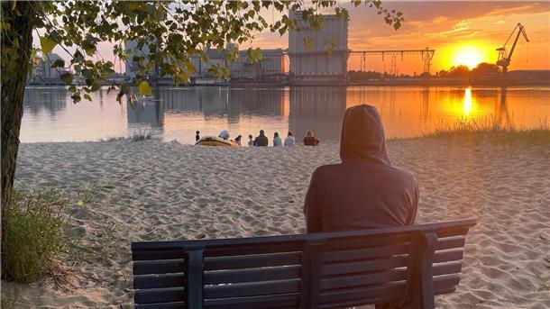Sonnenuntergang am Fluss
