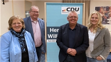 Von links: Irene von Twistern, Thorsten Raschen, Torsten Neuhoff, Christine Schnittker