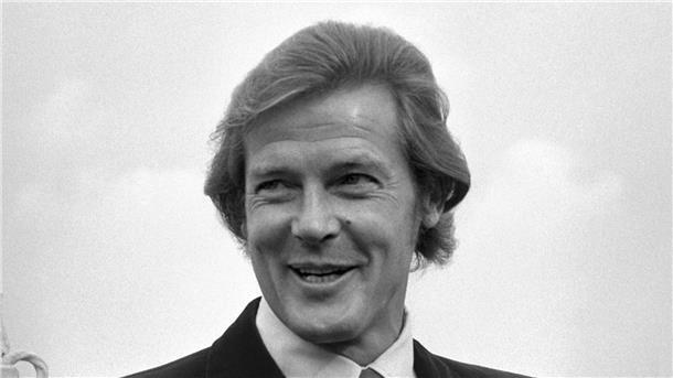 Vor 50 Jahren gab Roger Moore sein Bond-Debüt Vor 50 Jahren absolvierte Roger Moore seinen ersten Einsatz als Geheimagent James Bond.