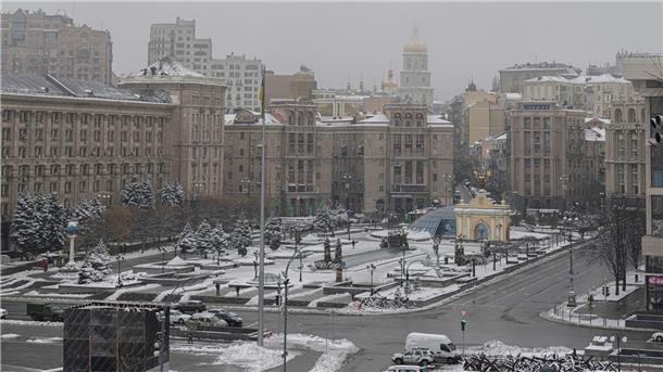 Vor neun Jahren protestierten Menschen in Kiew auf dem Maidan-Platz gegen die russlandfreundliche Regierung.