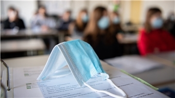 Vor Weihnachten sollen die Schulen leerer werden.