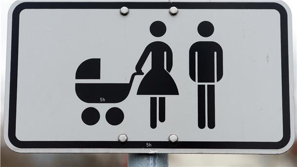 Vorfahrt für Familien: Die Gemeinde Wurster Nordseeküste ist Teil des Programms „Zukunftsräume Niedersachsen“. Ihr Ziel: So familienfreundlich zu werden, dass die Jugend nach der Ausbildung wieder zurückkehrt in die Kommune.