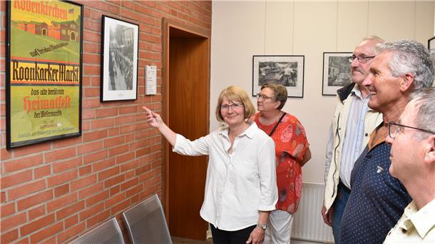Ausstellungseröffnung im Rathaus Rodenkirchen