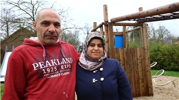 Wahid und Sultana Hassun wohnen mit ihren sechs Kindern seit Februar 2020 in der ehemaligen Schule in Eckwarden. Sie würden gerne in Butjadingen bleiben.