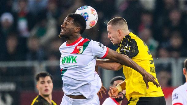 Kracher bei City: BVB vor Star-Prüfung gegen Haaland & Co. Waldemar Anton (r) und seine Abwehrkollegen ließen zuletzt wenig zu.