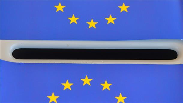Vor der Europawahl: Wie die EU unser Leben beeinflusst Wann ist Wahltag? In Deutschland findet die Europawahl am Sonntag, den 9. Juni, statt.