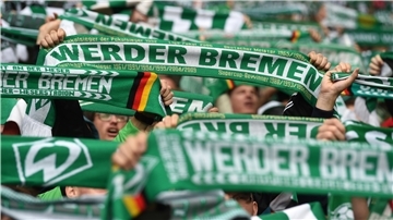 Wann solche Bilder wieder zu sehen sind, ist offen. Ein ausverkauftes Stadion ist in der aktuellen Corona-Situation undenkbar.