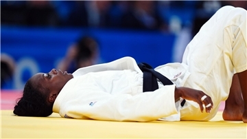 War nach ihrem frühen Olympia-Aus schwer enttäuscht: Madeleine Malonga.