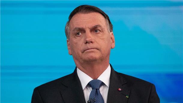 Nach Sturm auf Kongress: Welche Rolle spielte Bolsonaro? Was hatte Ex-Präsident Jair Bolsonaro mit dem Sturm radikaler Anhänger auf den Kongress zu tun?