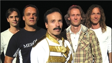 „We will rock you“ heißt es, wenn die Band MerQury spielt.