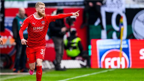 Beste verlässt Heidenheim und wechselt zu Benfica Lissabon Wechselt nach Portugal: Heidenheims Jan-Niklas Beste.