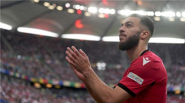 Wechselt zu Olympique Lyon: Georgiens EM-Torschützenkönig Georges Mikautadze.
