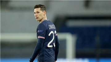 Wechselte aus Paris nach Katar und fühlt sich dort seit zwei Jahren wohl: Julian Draxler. (Archiv-Foto)