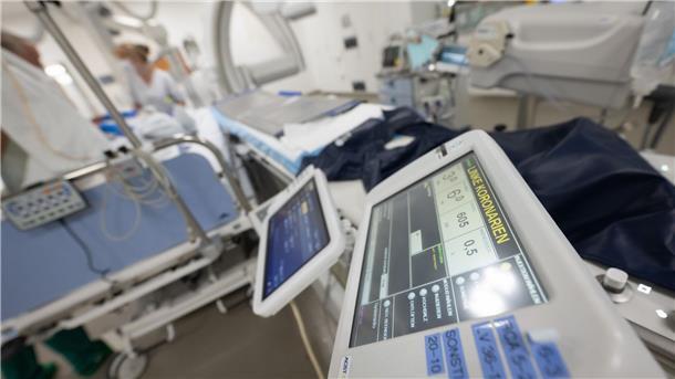 Weniger Tote wegen Herzkrankheiten - aber Experten warnen Wegen aller Herzerkrankungen in 2023 gab es 1.635.903 Aufnahmen in Kliniken - gut 61.500 mehr als noch 2022. (Symbolbild)