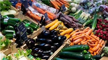 Wegen der hohen Inflation haben Experten zufolge die Verbraucher ihr Einkaufsverhalten verändert.