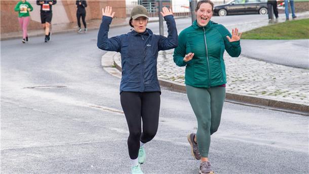 City Marathon und Herbstfest sorgen für Umleitungen bei BremerhavenBus Löuferinnen Stadt Bremerhaven
