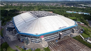 Wegen des Krieges spielen die ukrainischen Fußballer aus Donezk in der Champions League in Deutschland.