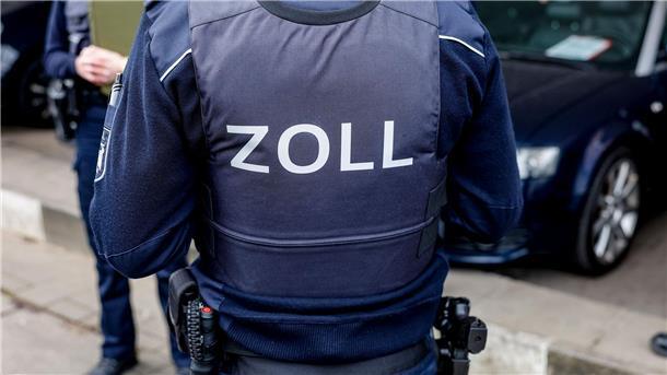 Wegen des Verdachts auf illegale Beschäftigung wurden zehn Betriebe im Landkreis Oldenburg überprüft. 