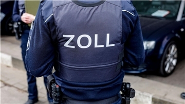 Wegen des Verdachts auf illegale Beschäftigung wurden zehn Betriebe im Landkreis Oldenburg überprüft. 