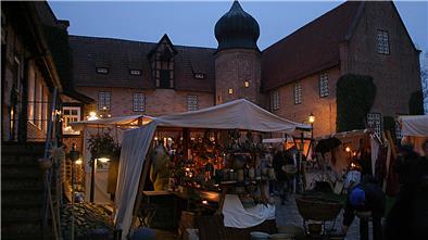 Weihnachtsmärkte wird es dieses Jahr nicht so viele geben. Allerdings soll in Beers an der Burg eine Veranstaltung stattfinden.