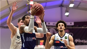 Weil den Nürnberg Falcons der Aufstieg verwehrt wurde, spielen statt 16 dieses Jahr 17 Clubs in der ProA.