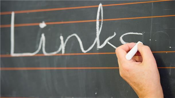 Wenn Kinder in die Schule kommen, sollte die Schreibhand feststehen. (Archivbild)