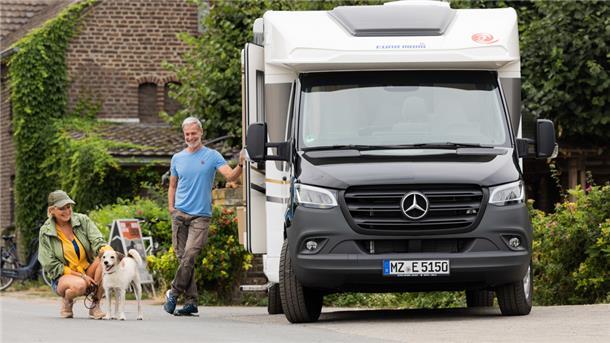 Werden für den Tourismus und die Wirtschaft immer wichtiger: Camper in Wohnmobilen und Caravans haben im vergangenen Jahr für einen Umsatz von 15 Milliarden Euro gesorgt.