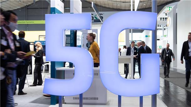 Studie: Westeuropa holt bei 5G-Mobilfunk rasant auf Westeuropa holt bei der Nutzung der fünften Mobilfunkgeneration (5G) gegenüber Nordamerika und China mit großem Tempo auf.