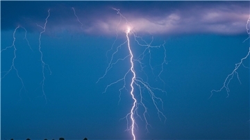 Wetteraussichten: Gewitter und Schauer zum Wochenstart in Deutschland.