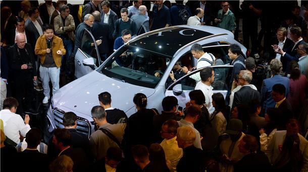 IAA in schwieriger Zeit - womit die Autobranche Kunden lockt Wichtig für Mercedes-Benz: der neue GLC. (Archivbild)