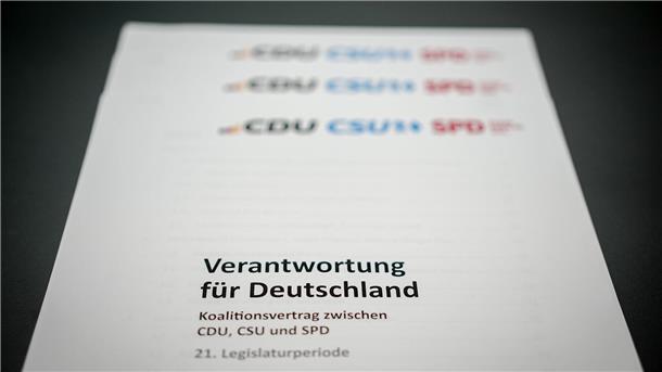 Paragraf 218: Schwarz-Rot debattiert über Koalitionsvertrag Wie sind die Vereinbarungen zum Paragrafen 218 zu interpretieren? (Archivbild)