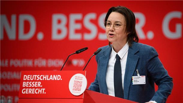 Michelle Müntefering tritt nicht mehr für Bundestag an Will bis zum Ende der Legislaturperiode ihre Arbeit im Bundestag fortsetzen: Michelle Müntefering.