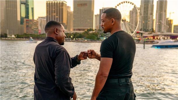 Action und Western: Das sind die Filmstarts der Woche Will Smith und Martin Lawrence in einer Szene des Films „Bad Boys: Ride or Die“. .