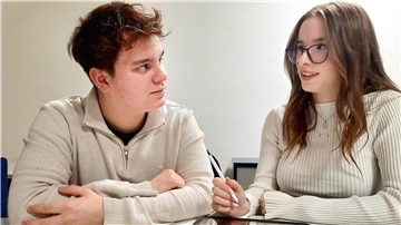 „Wir sind eine wichtige Schnittstelle“: Die Kreisschülerratsvorsitzenden Aiden Salazar und Mariella Schubert.