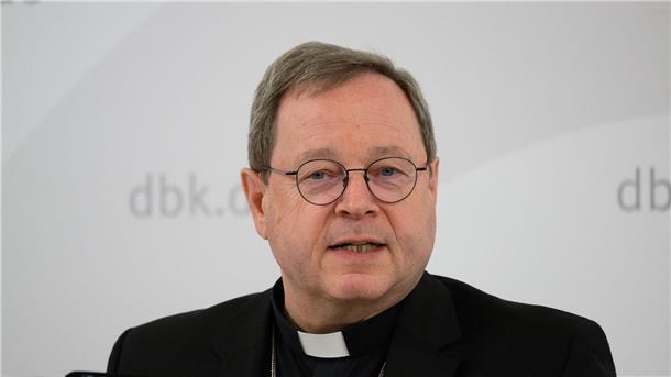 „Wir werden in der Einheit mit der großen katholischen Kirche der Welt bleiben“, sagt der Vorsitzende der Deutschen Bischofskonferenz Georg Bätzing.
