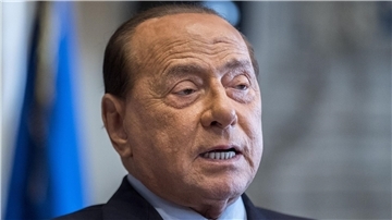 Wird seit vergangenen Mittwoch in einem Krankenhaus behandelt: Silvio Berlusconi.
