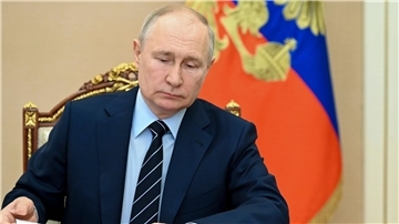 Wladimir Putin hat angedroht im Krieg gegen die Ukraine auch Streubomben verwenden zu wollen.