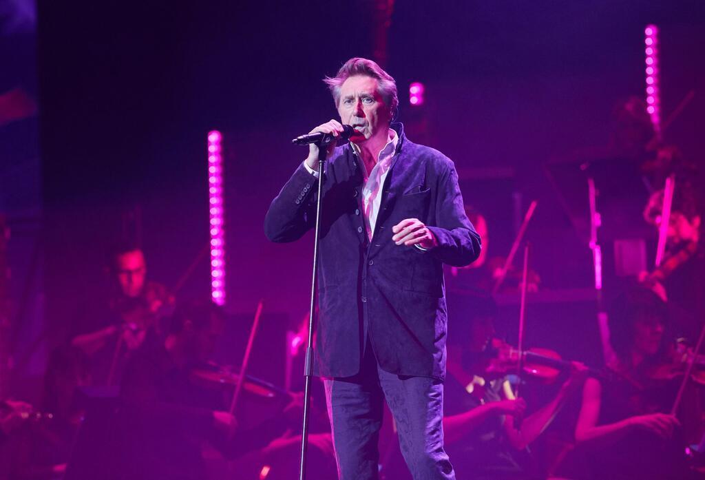 Popikone Bryan Ferry wird 80 und möchte nicht mehr singen Wo immer er auftritt, ist Bryan Ferry stets adrett gekleidet. In den 70er und 80er Jahren galt er als Stilikone. (Archivbild)