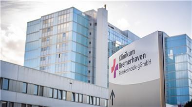 Wochenlang waren die Zahlen der Infizierten in Bremerhaven stabil, jetzt wurden im Klinikum Reinkenheide elf Personen positiv auf Covid-19 getestet.