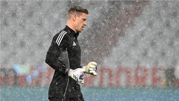 Wurde vom Unwetter beim Aufwärmen gestört: Marc-André ter Stegen